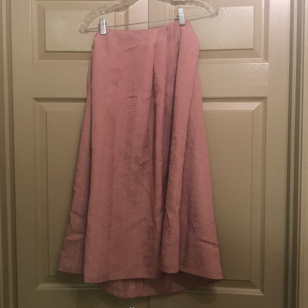 Pale pink midi skirt